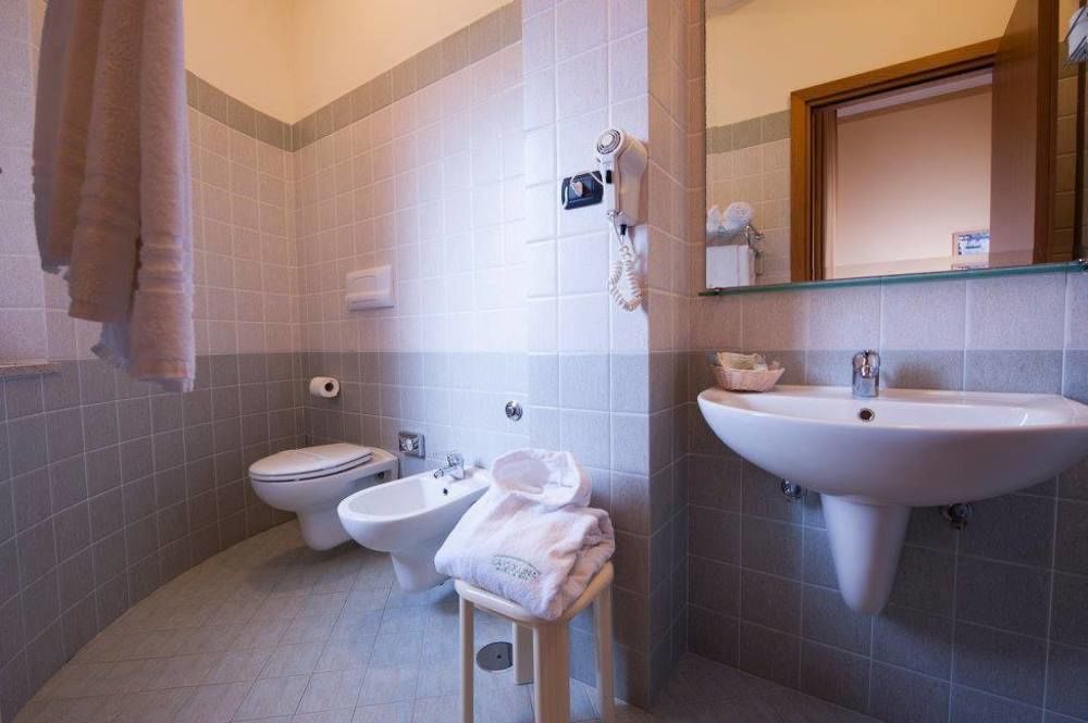 La Collina Hotel & Spa Oliveto Citra Ngoại thất bức ảnh